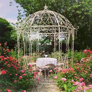 Isabelle's Rosegarden , Beckerich Luxemburg